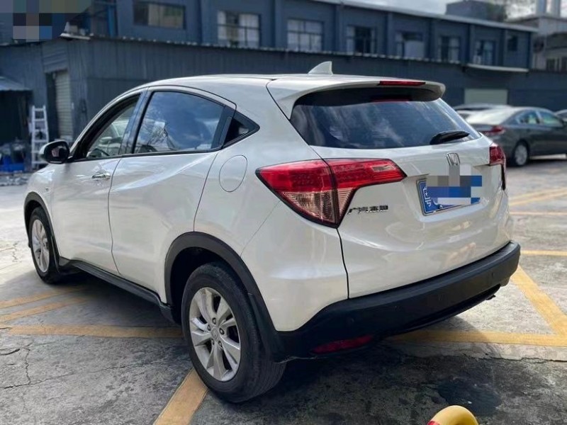 东莞16年本田缤智7