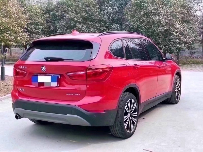 北京19年宝马X14