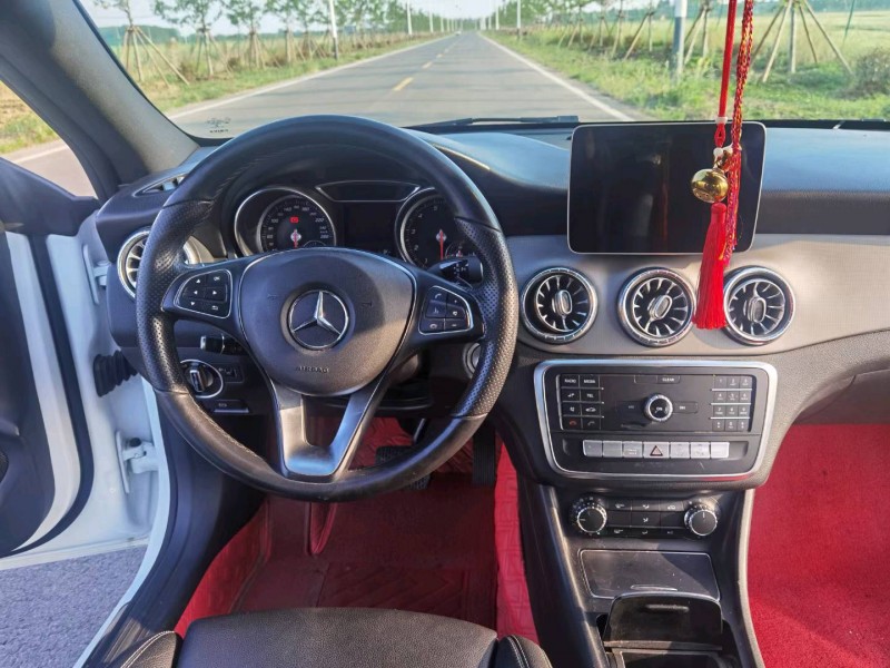 徐州18年奔驰CLA6