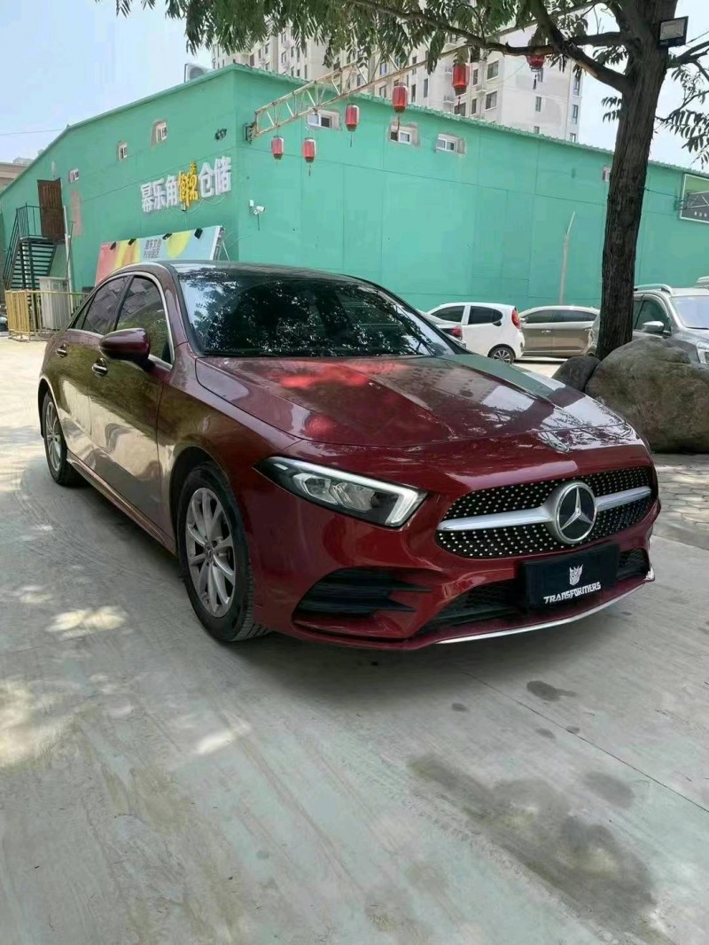石家庄19年奔驰A2