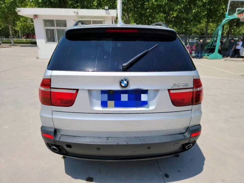 潍坊09年宝马X59