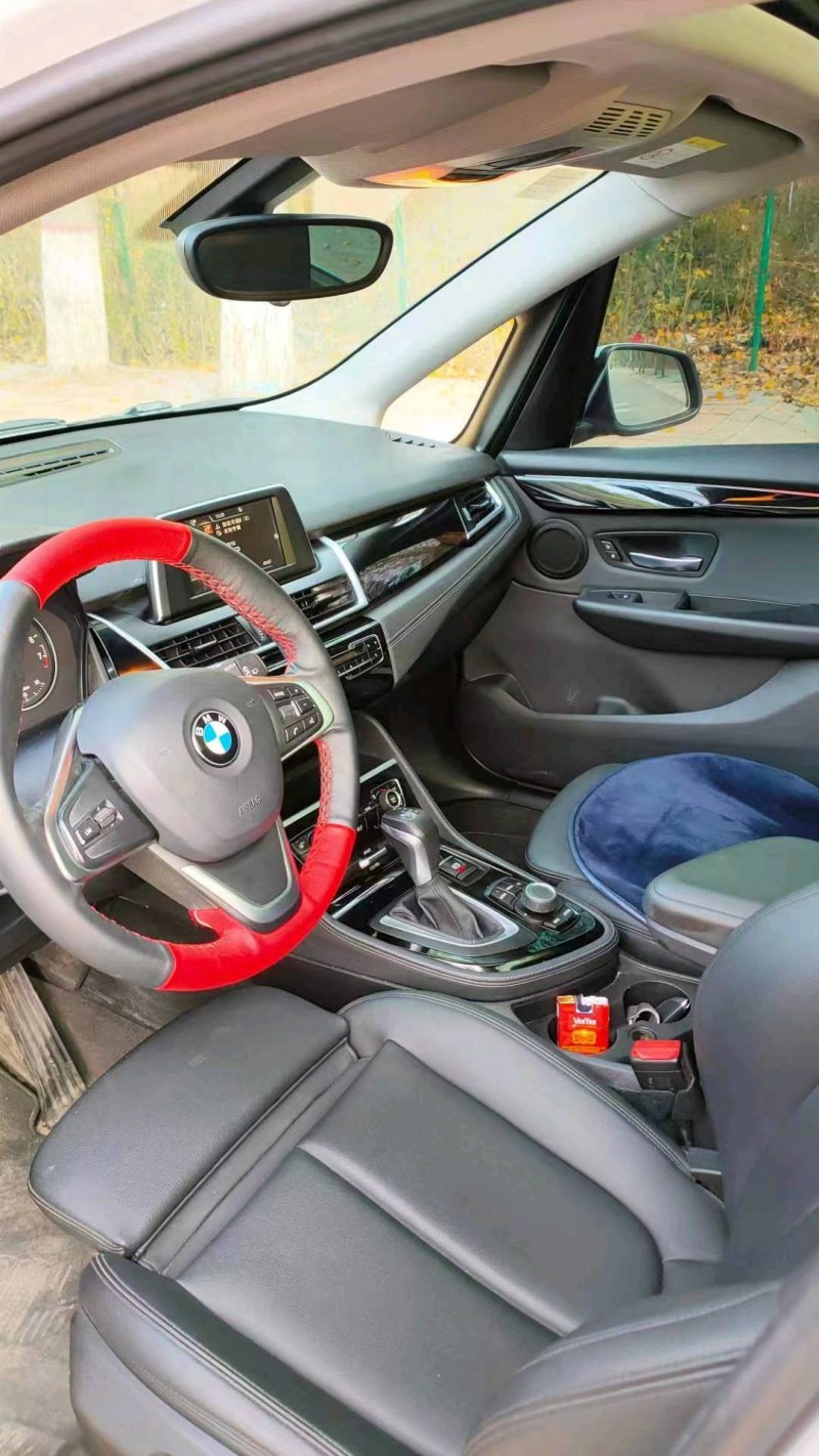 邯郸17年宝马2系8