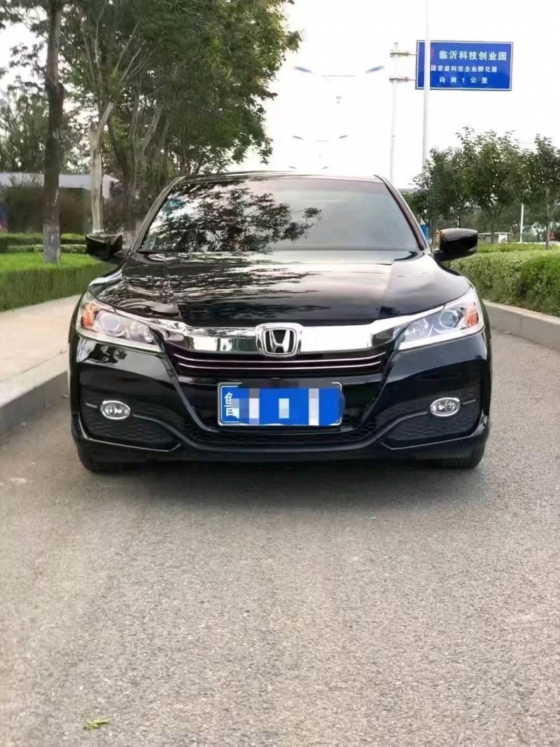 枣庄18年本田雅阁1