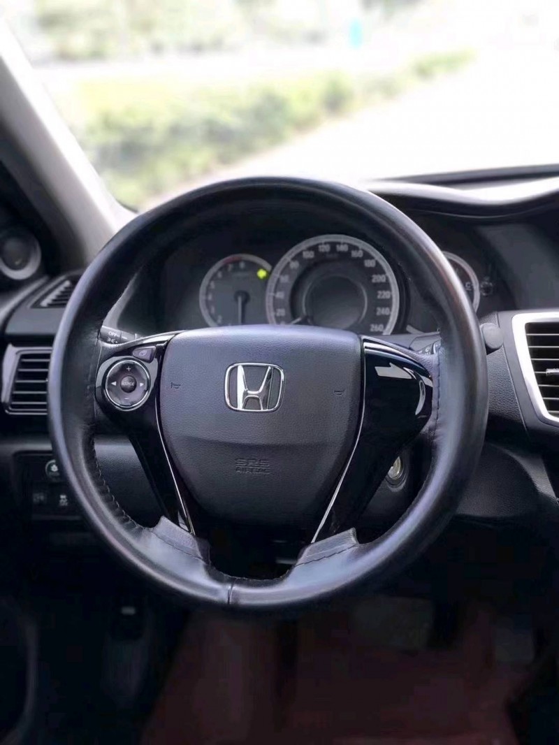 枣庄18年本田雅阁4