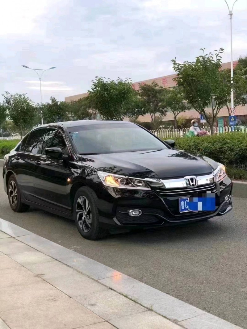 枣庄18年本田雅阁7