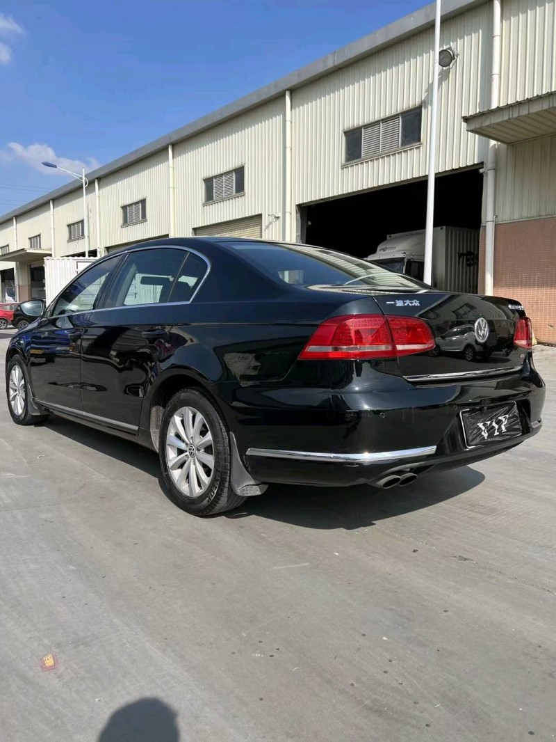 东莞14年大众迈腾8