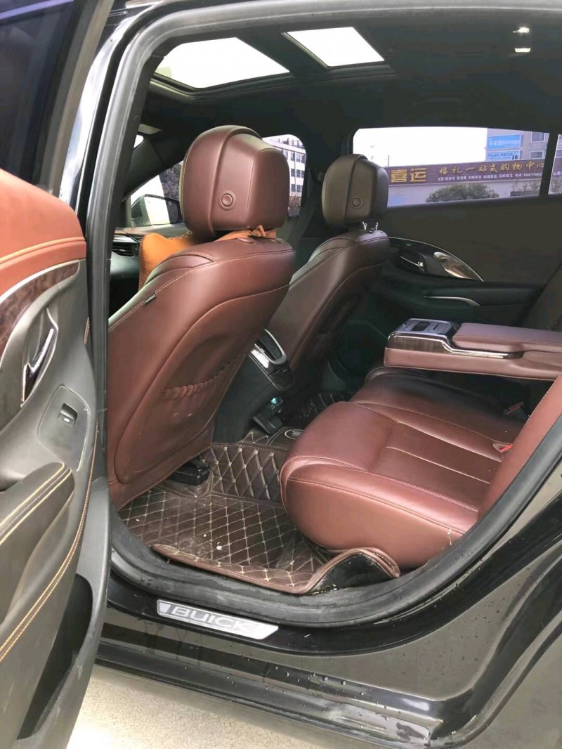 青岛13年别克君越5