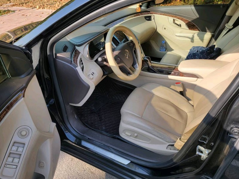 聊城15年别克君越4