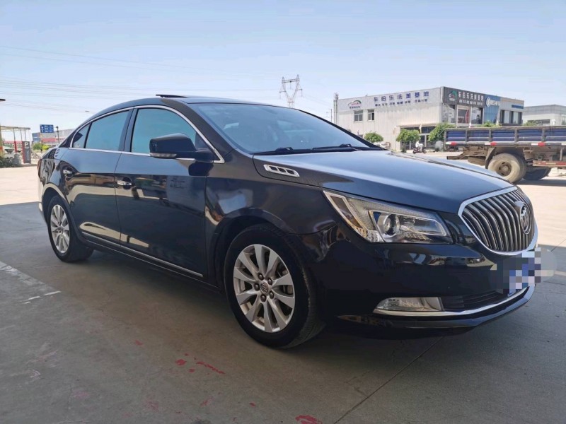 保定17年别克君越2