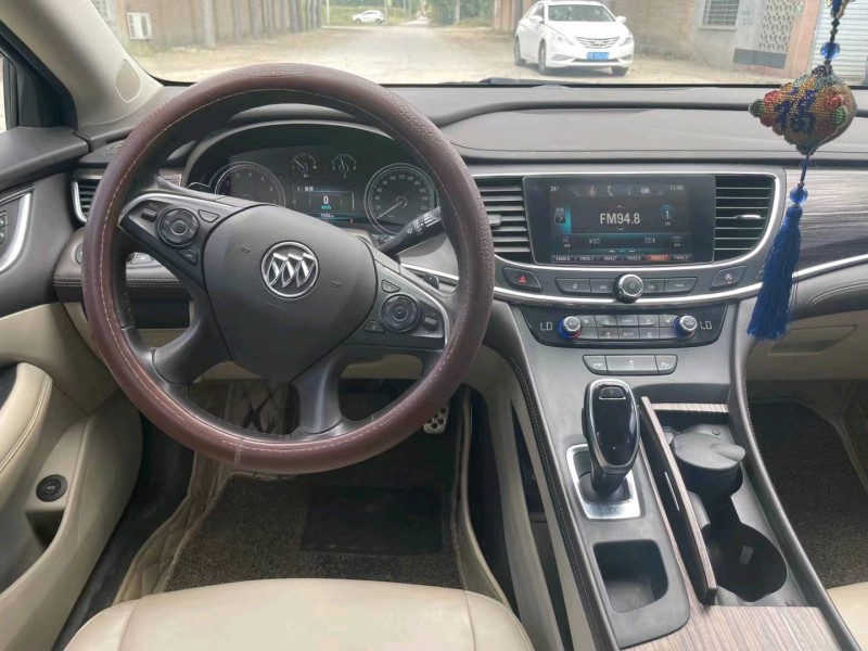 保定17年别克君越6