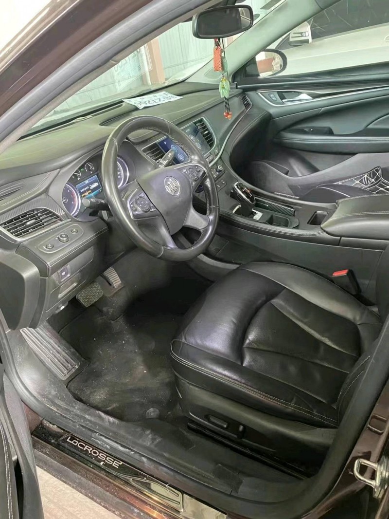 徐州18年别克君越4