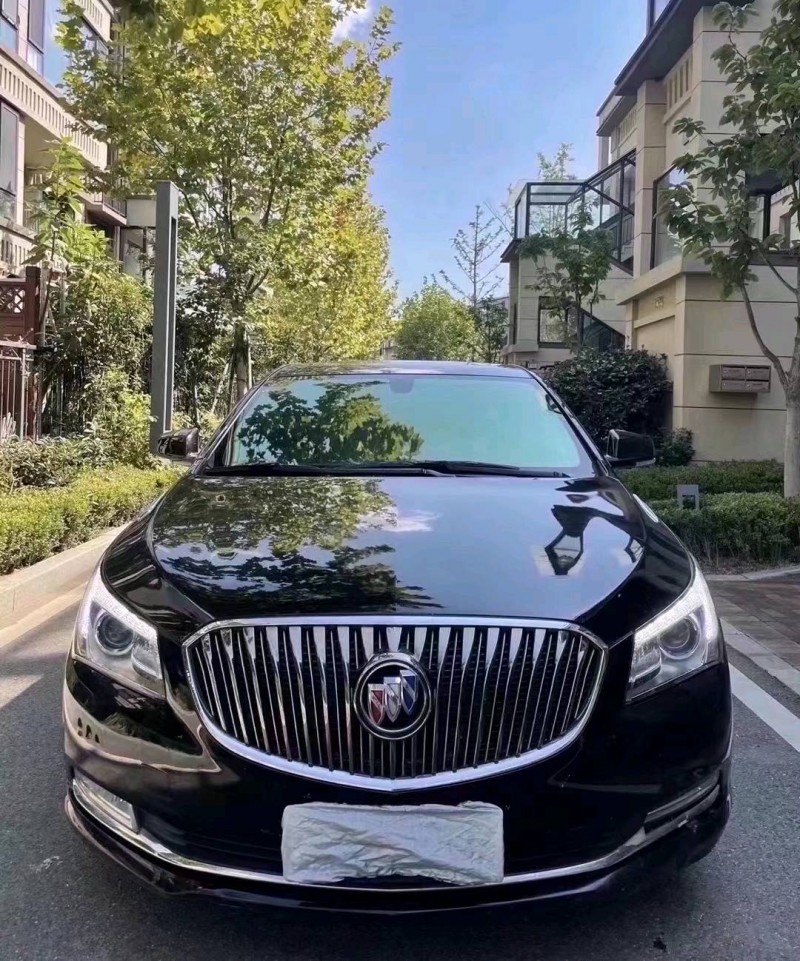 青岛14年别克君越1