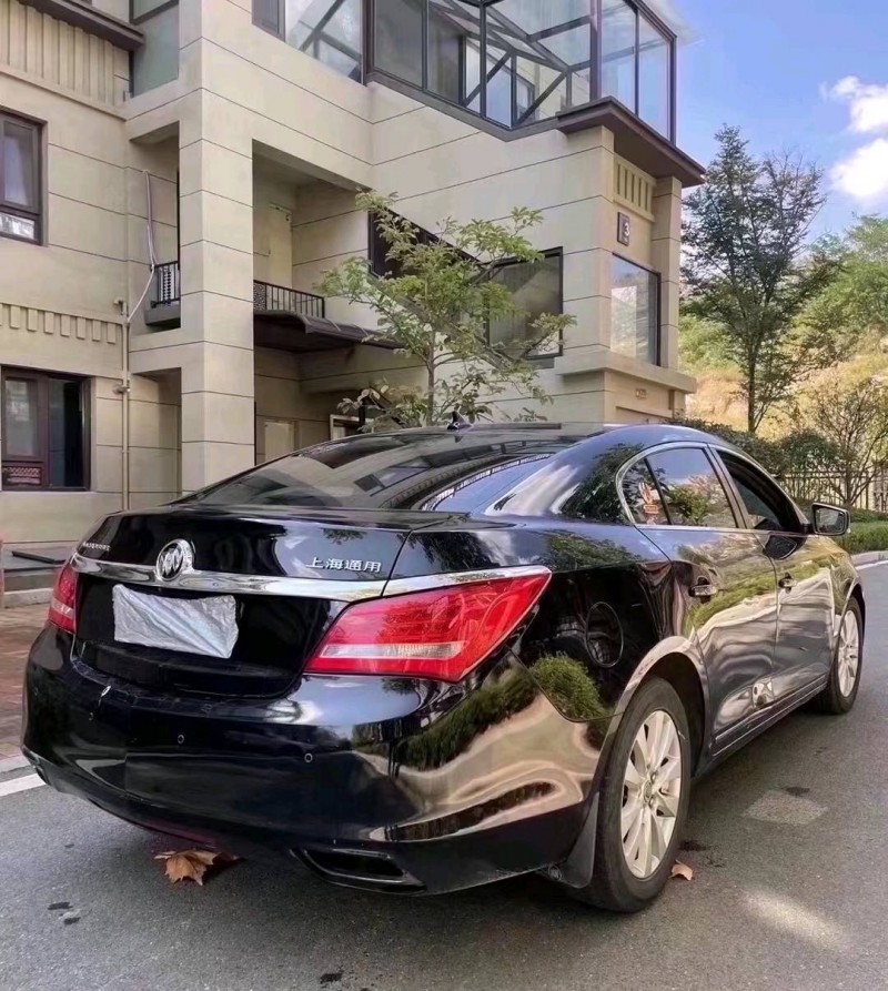 青岛14年别克君越6