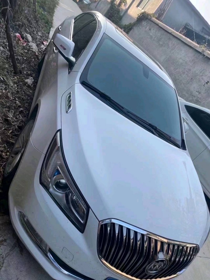 石家庄13年别克君越3