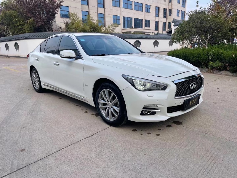 徐州16年英菲尼迪Q50L4
