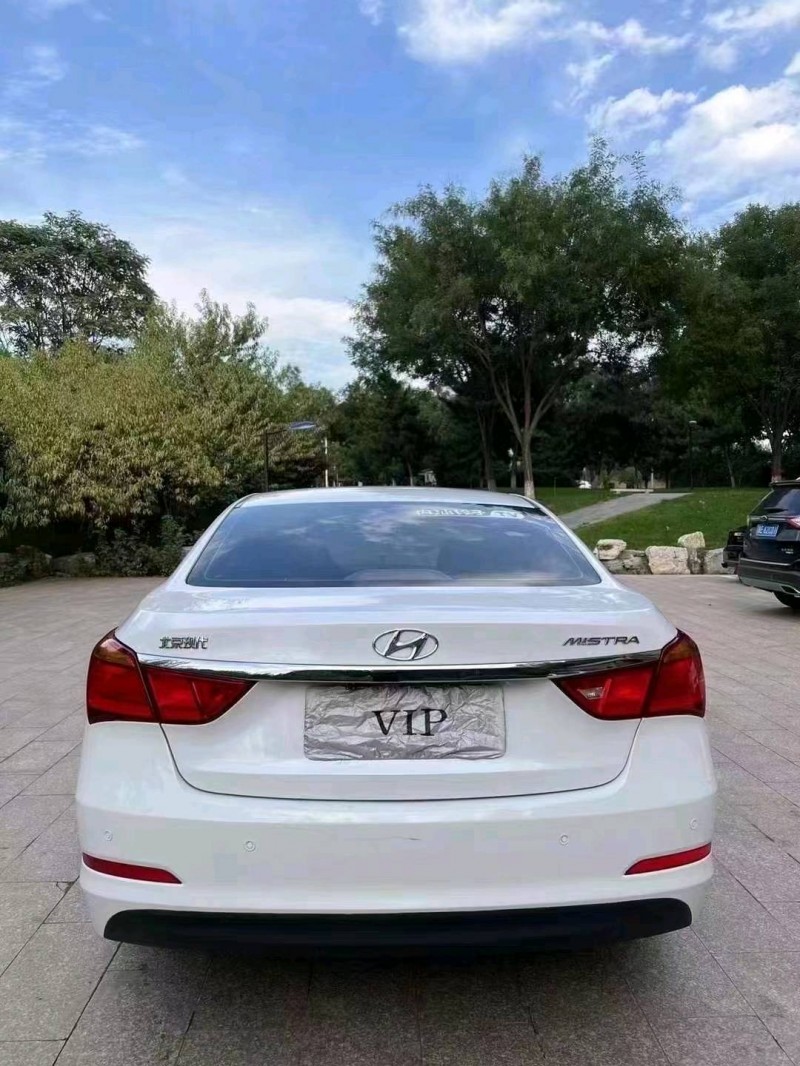 邯郸16年现代名图3