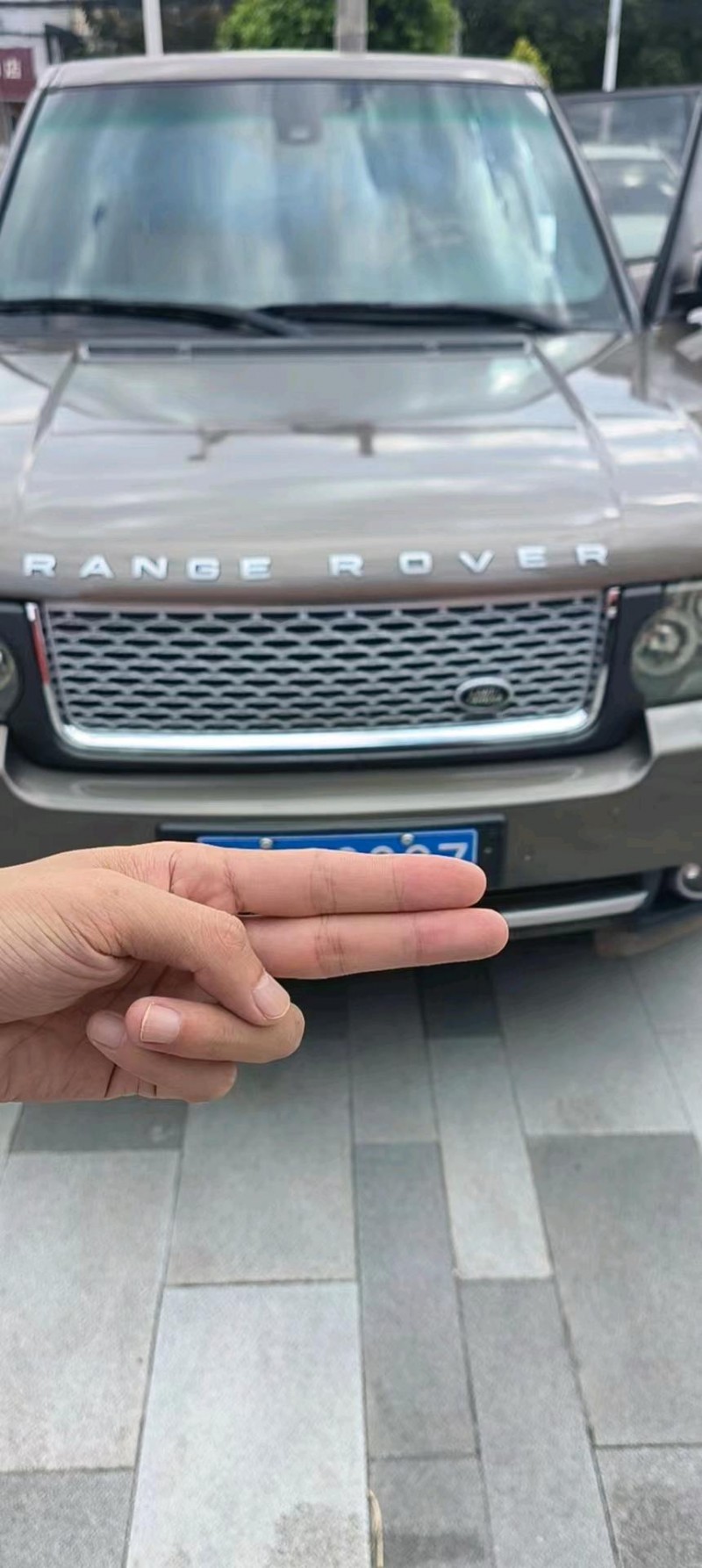 成都13年路虎揽胜1