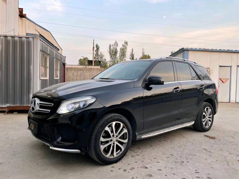 济宁16年奔驰GLE3