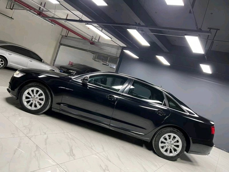 成都15年奥迪A6L3