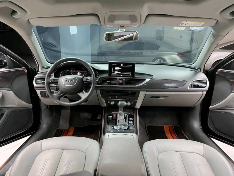 成都15年奥迪A6L9