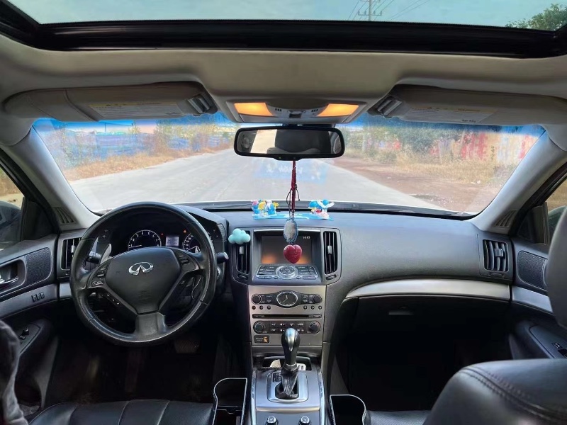 北京13年英菲尼迪G258