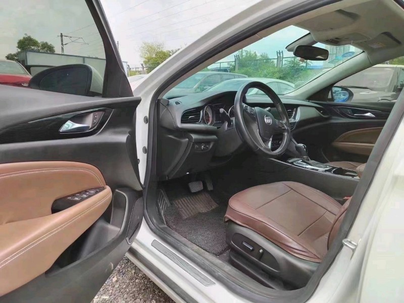 武汉19年别克君威3