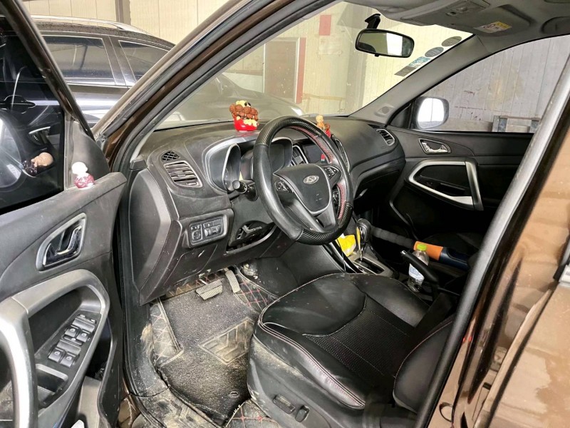 济南15年奇瑞瑞虎55