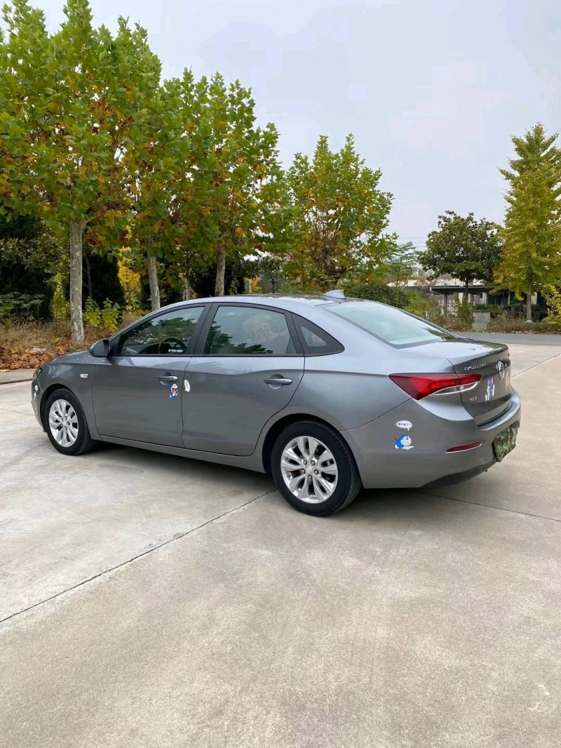 徐州18年别克英朗5