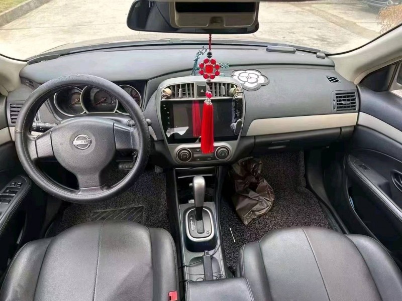 邯郸17年日产轩逸6