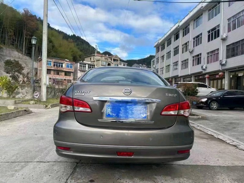 邯郸17年日产轩逸2