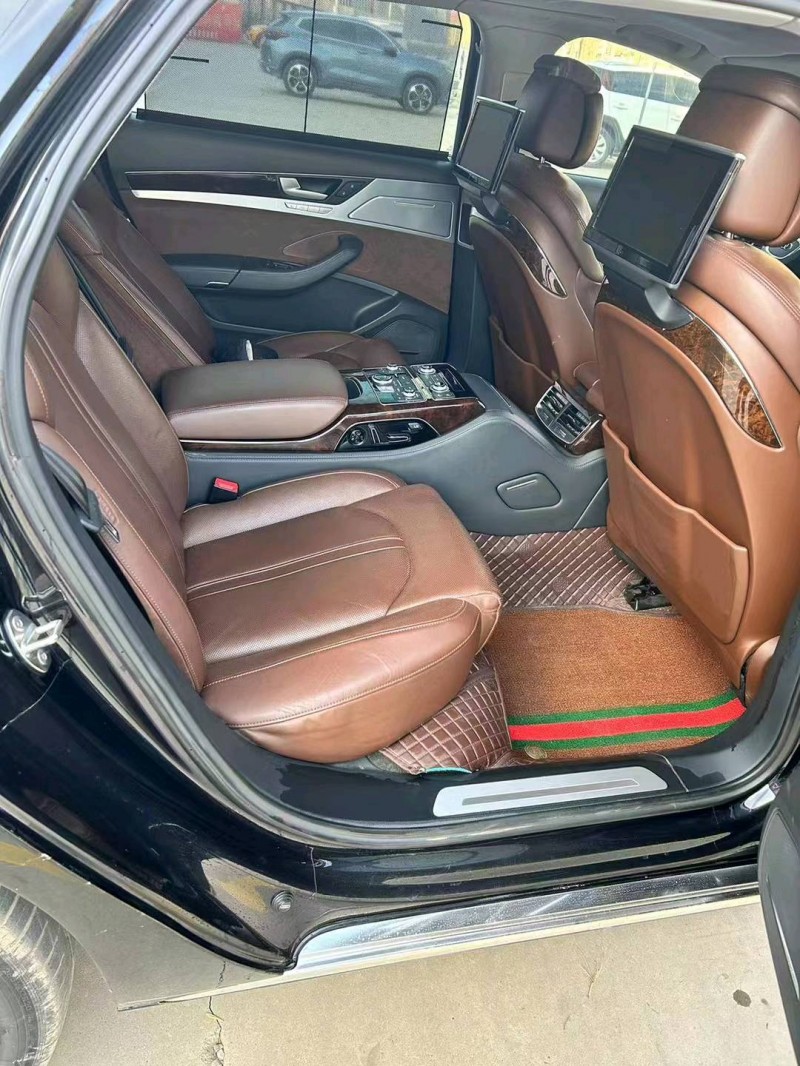 邯郸14年奥迪A8L5