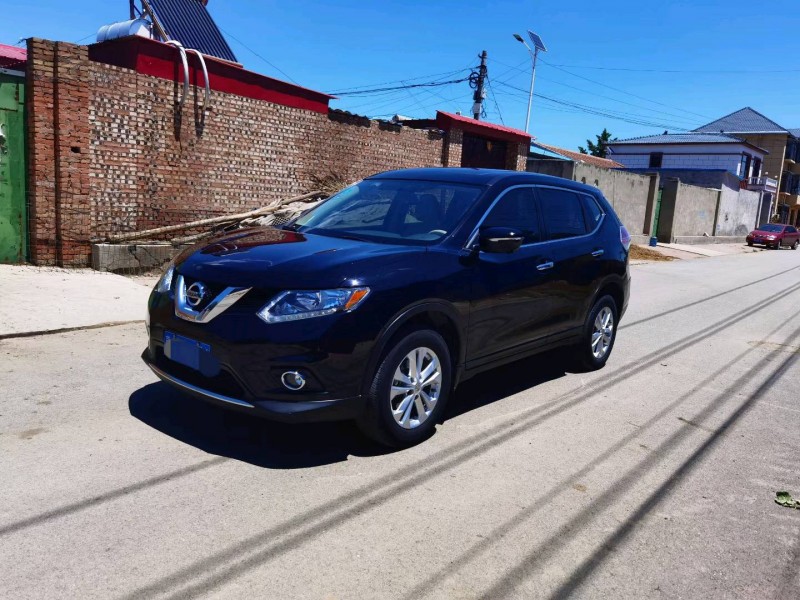 邯郸16年日产奇骏4