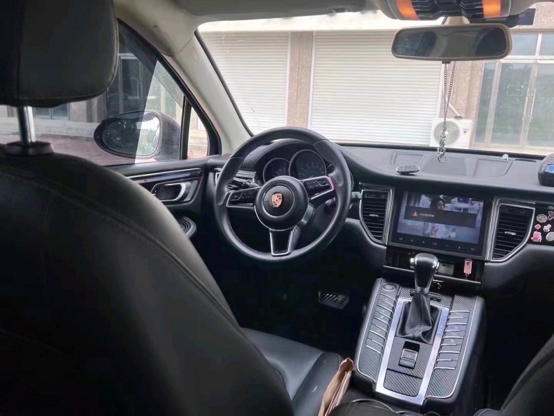 保定19年众泰SR98