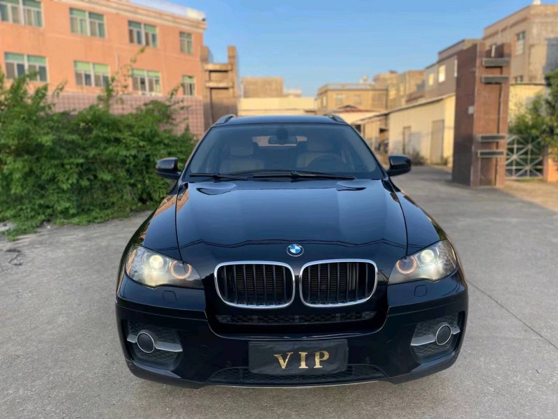 广州11年宝马X61