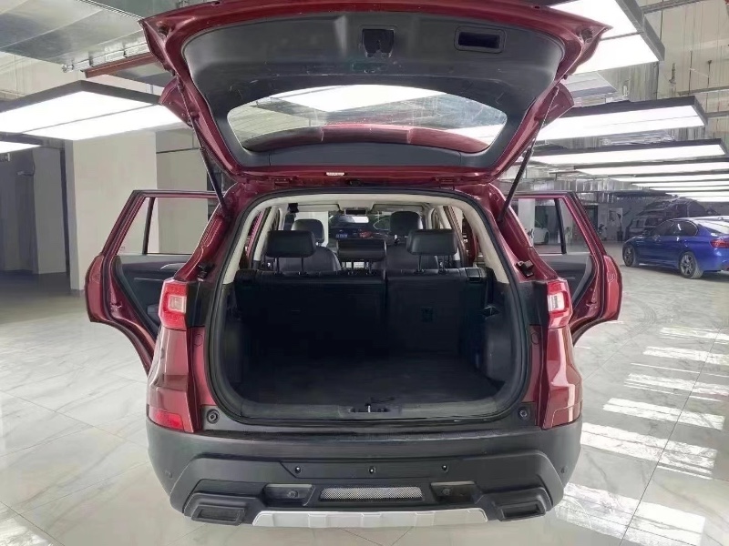 成都15年長安汽車CS9