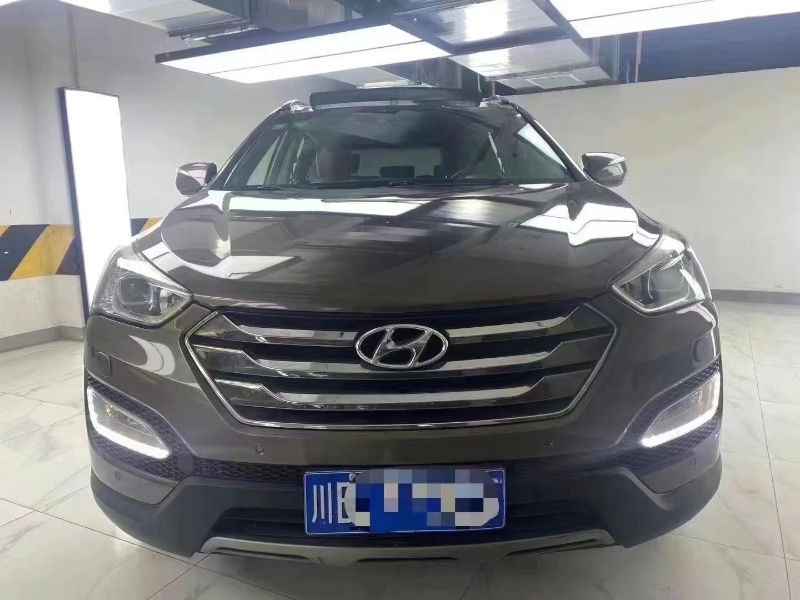 成都14年现代新胜达1