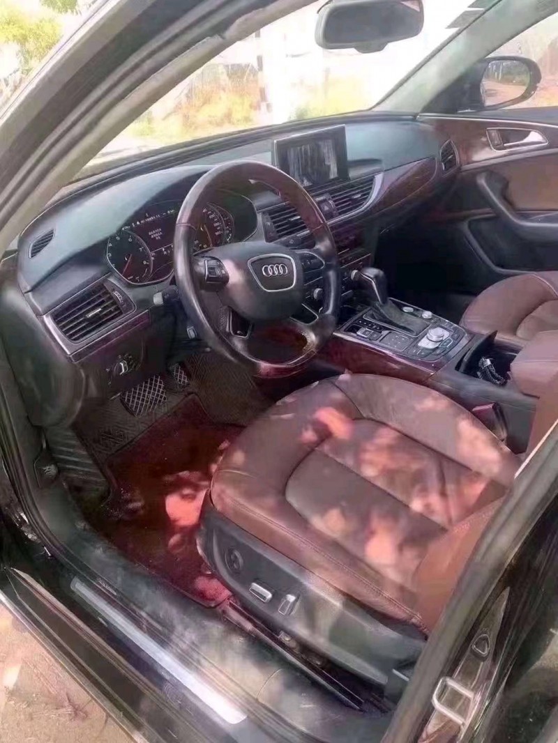 济宁16年奥迪A65