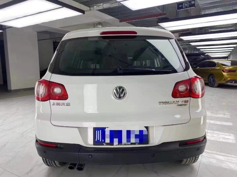 成都13年大众途观8