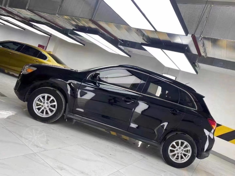 成都14年三菱劲炫4