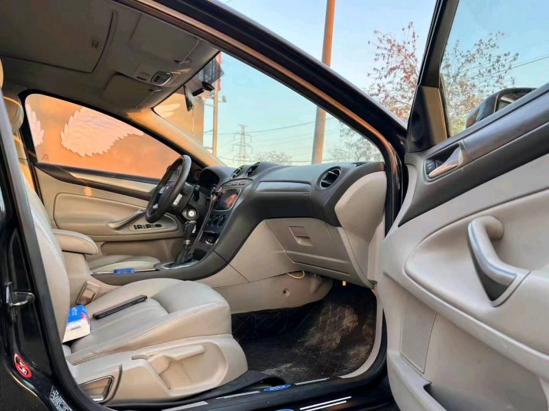 青岛13年福特蒙迪欧4