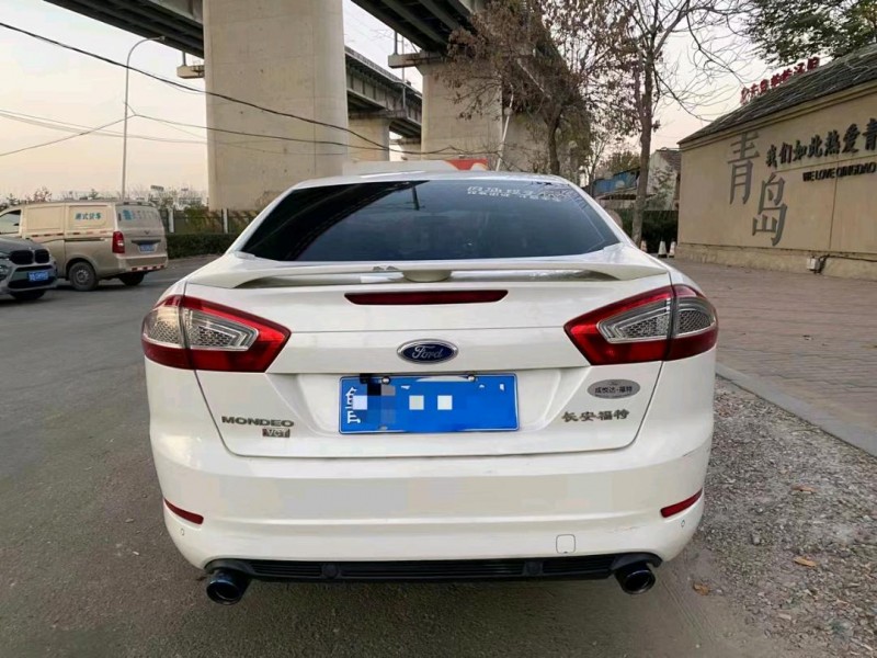 青岛15年福特蒙迪欧-致胜9