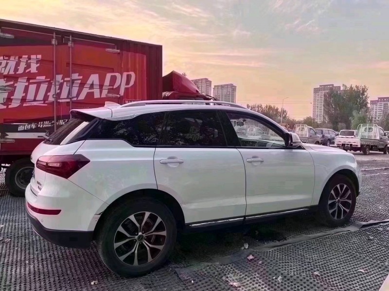 北京18年众泰T6006