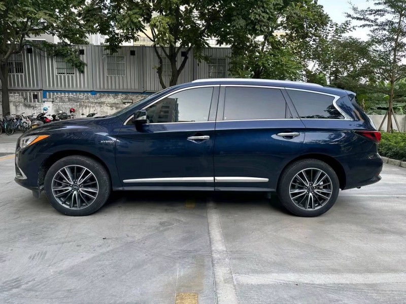 佛山17年英菲尼迪QX608