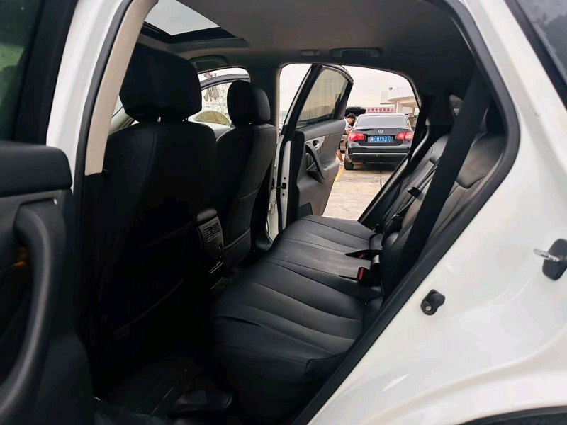 东莞12年英菲尼迪FX356