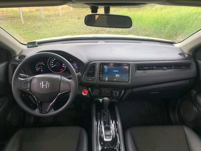 邵阳21年本田缤智8