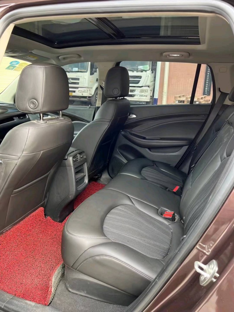 东莞18年别克昂科威4