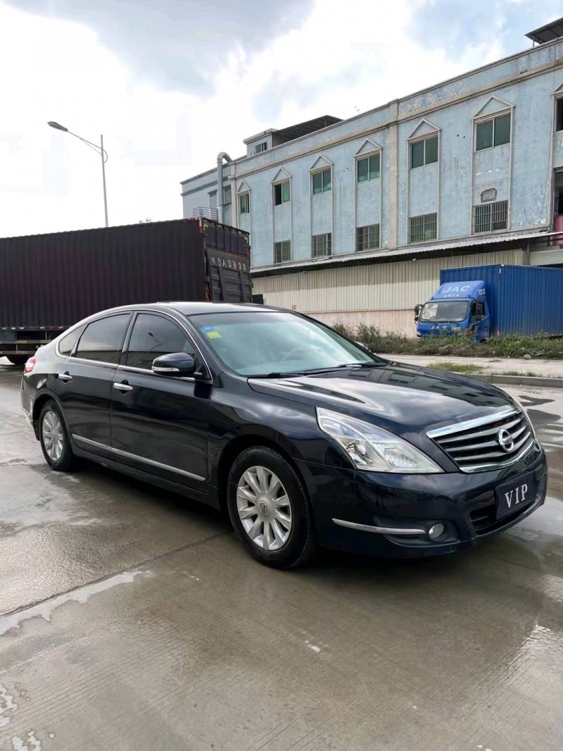 东莞10年日产天籁6