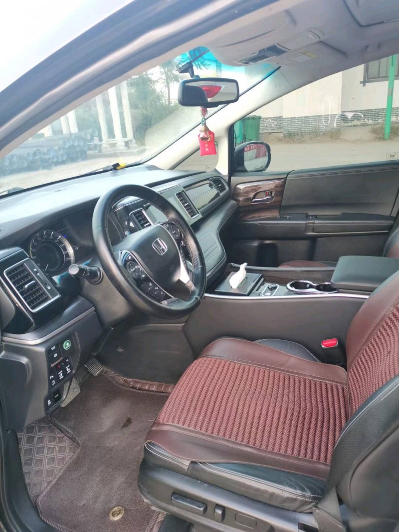 徐州16年本田艾力绅6