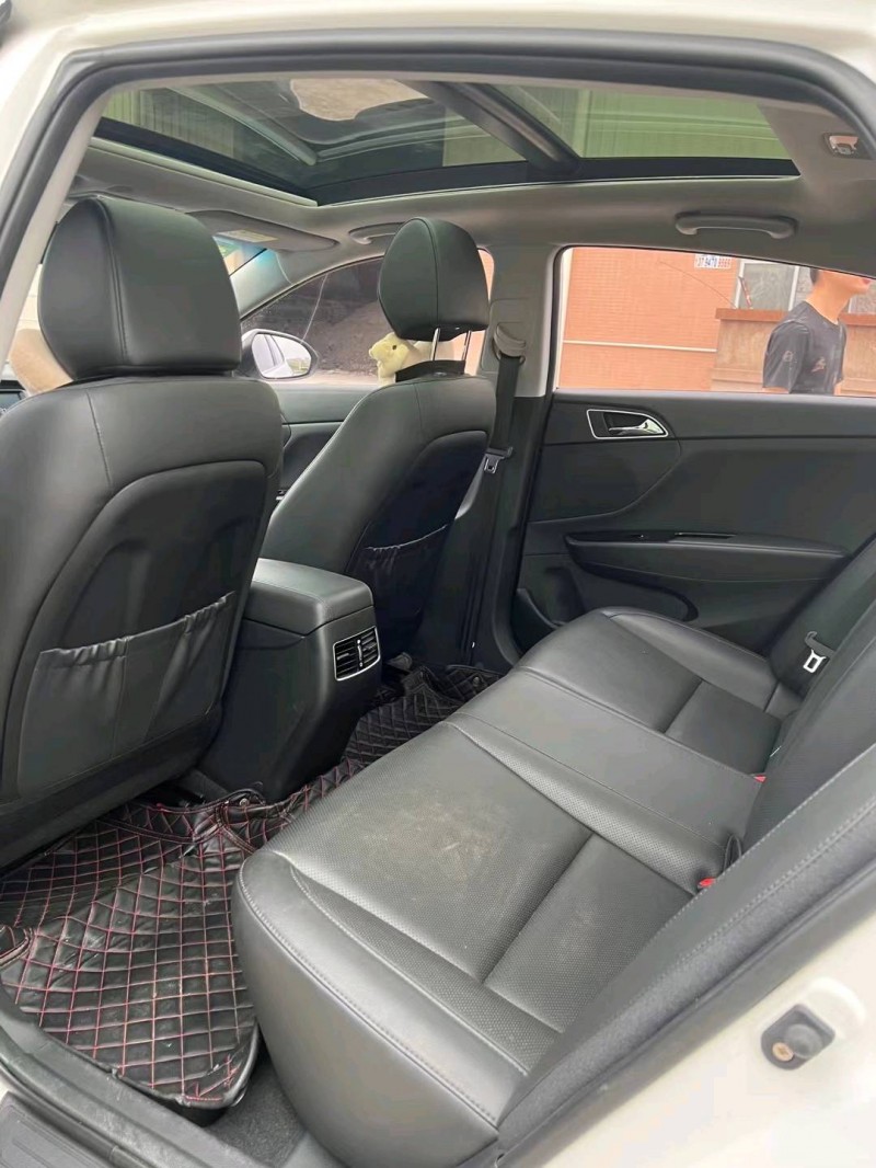 东莞19年现代名图5