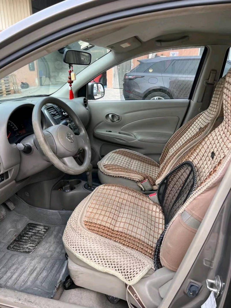 东莞12年日产阳光4